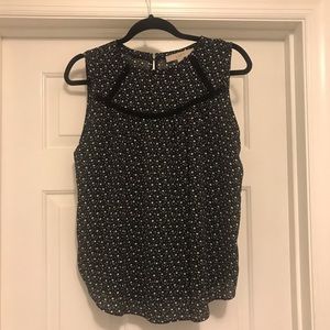 Loft Patterned Black Sleeveless Shirt